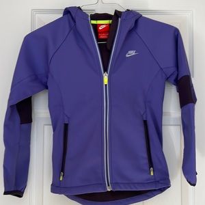 Nike girls soft shell lightweight jacket